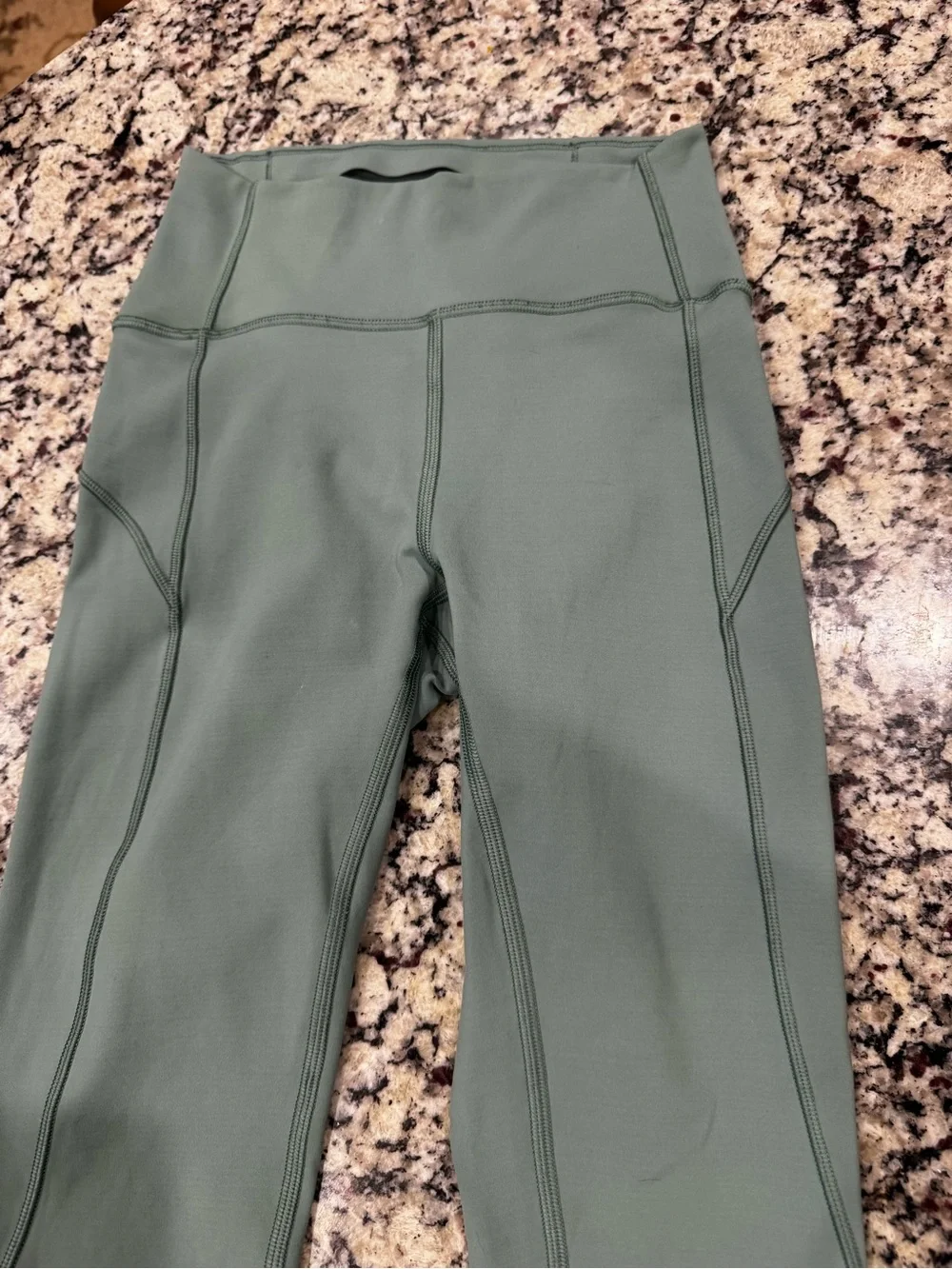lululemon athletica Speed up tight 28” Sage Green High-Waist Leggings